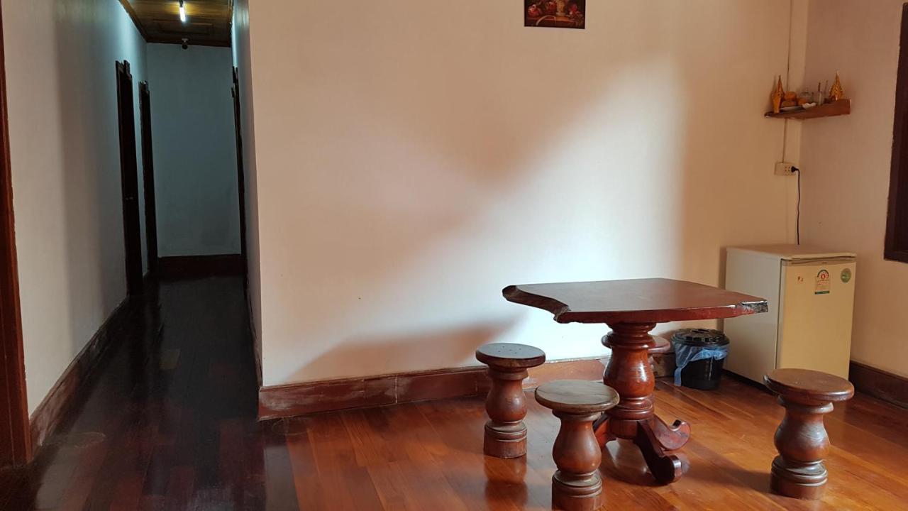 Silikhane Guesthouse Luang Prabang Exteriör bild