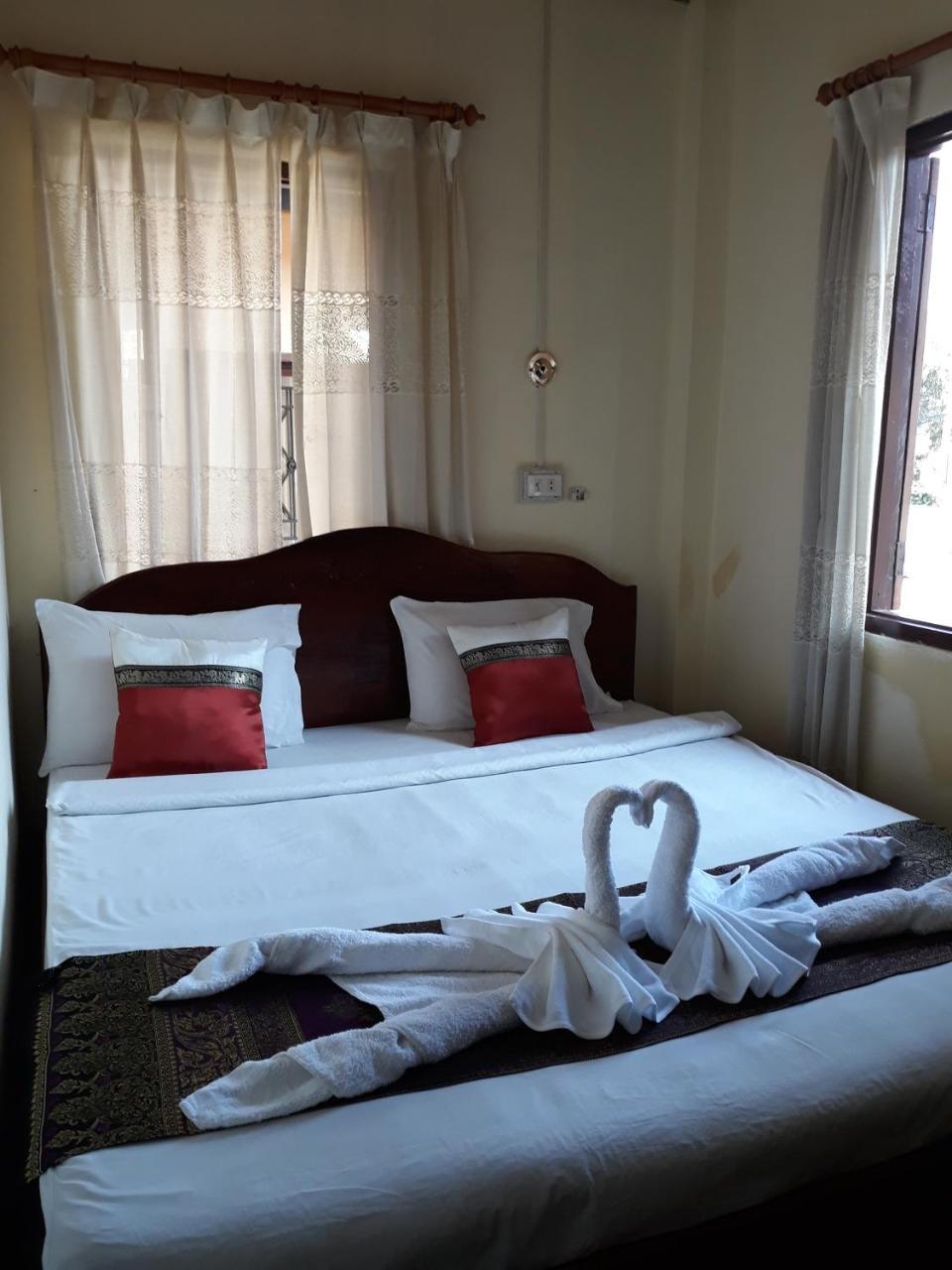 Silikhane Guesthouse Luang Prabang Exteriör bild